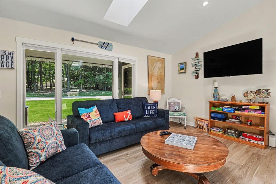 Fremont Street Getaway House in Douglas