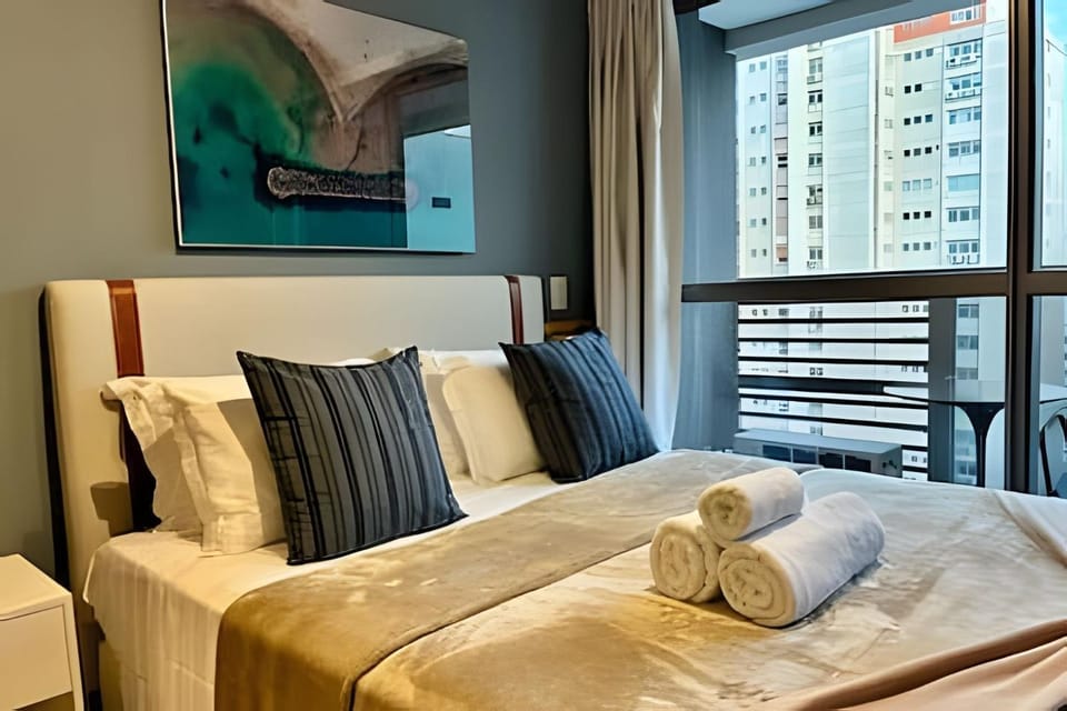 Apto c/ piscina, academia, lado Oscar Freire(803) Apartment in Sao Paulo City