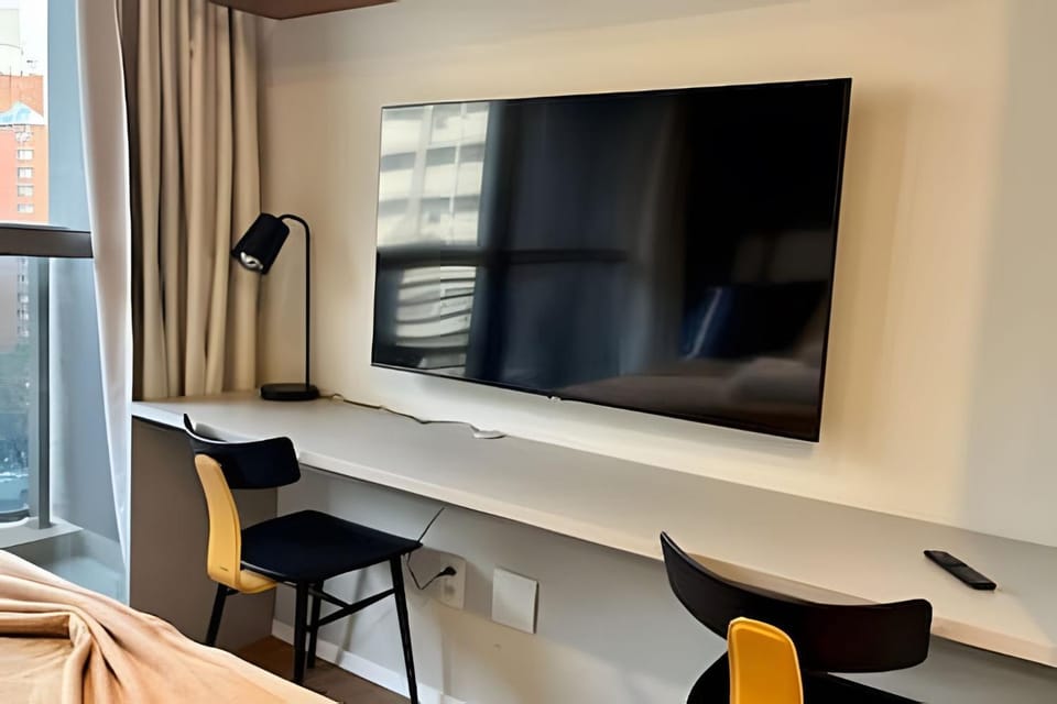 Apto c/ piscina, academia, lado Oscar Freire(803) Apartment in Sao Paulo City