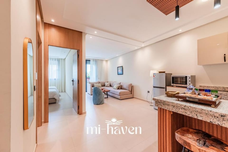 Le Five Résidence Habiba Wi-Fi & Tram NEW Apartment in Casablanca