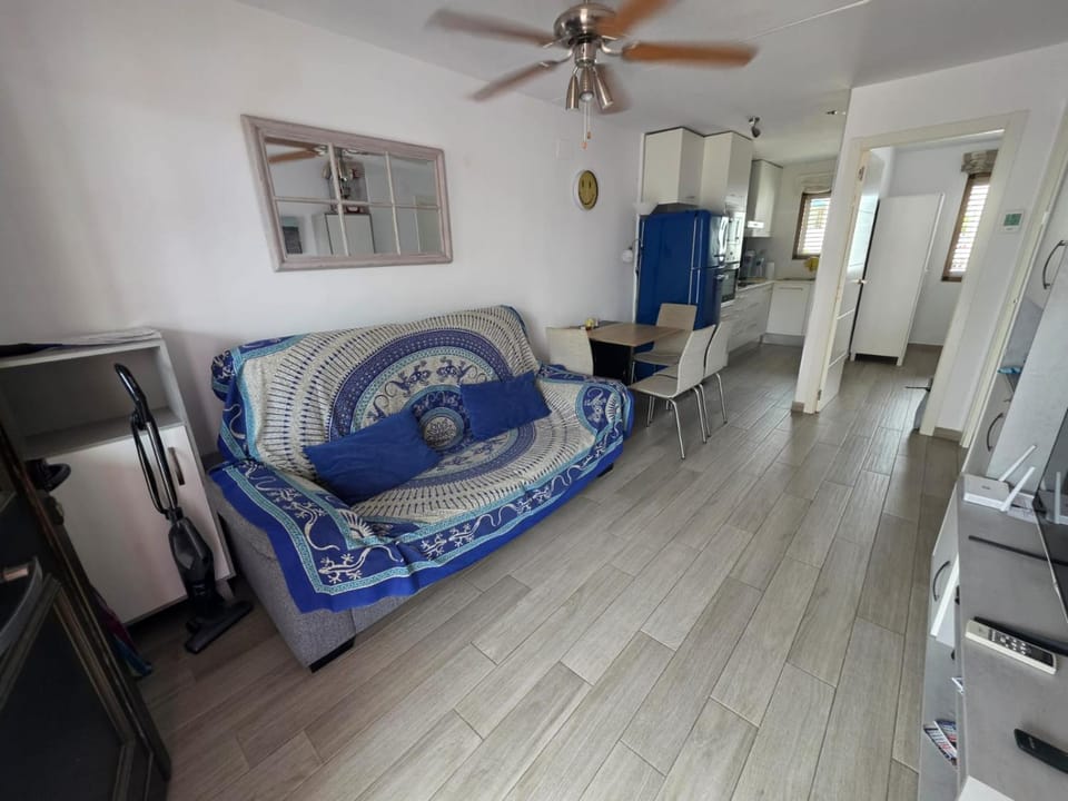 Communal lounge/ TV room, Living room, Lounge or bar