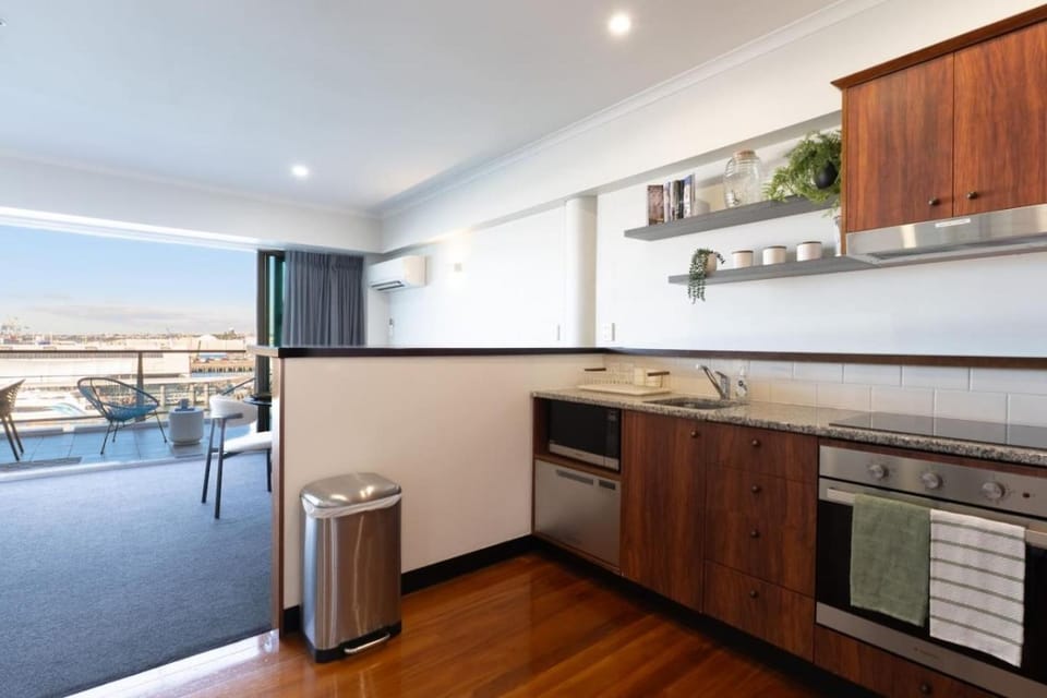 Shed 62 Waterfront Hideaway Apartment in Auckland