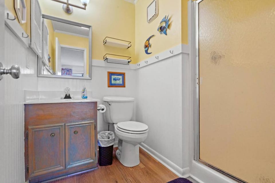Toilet, Bathroom