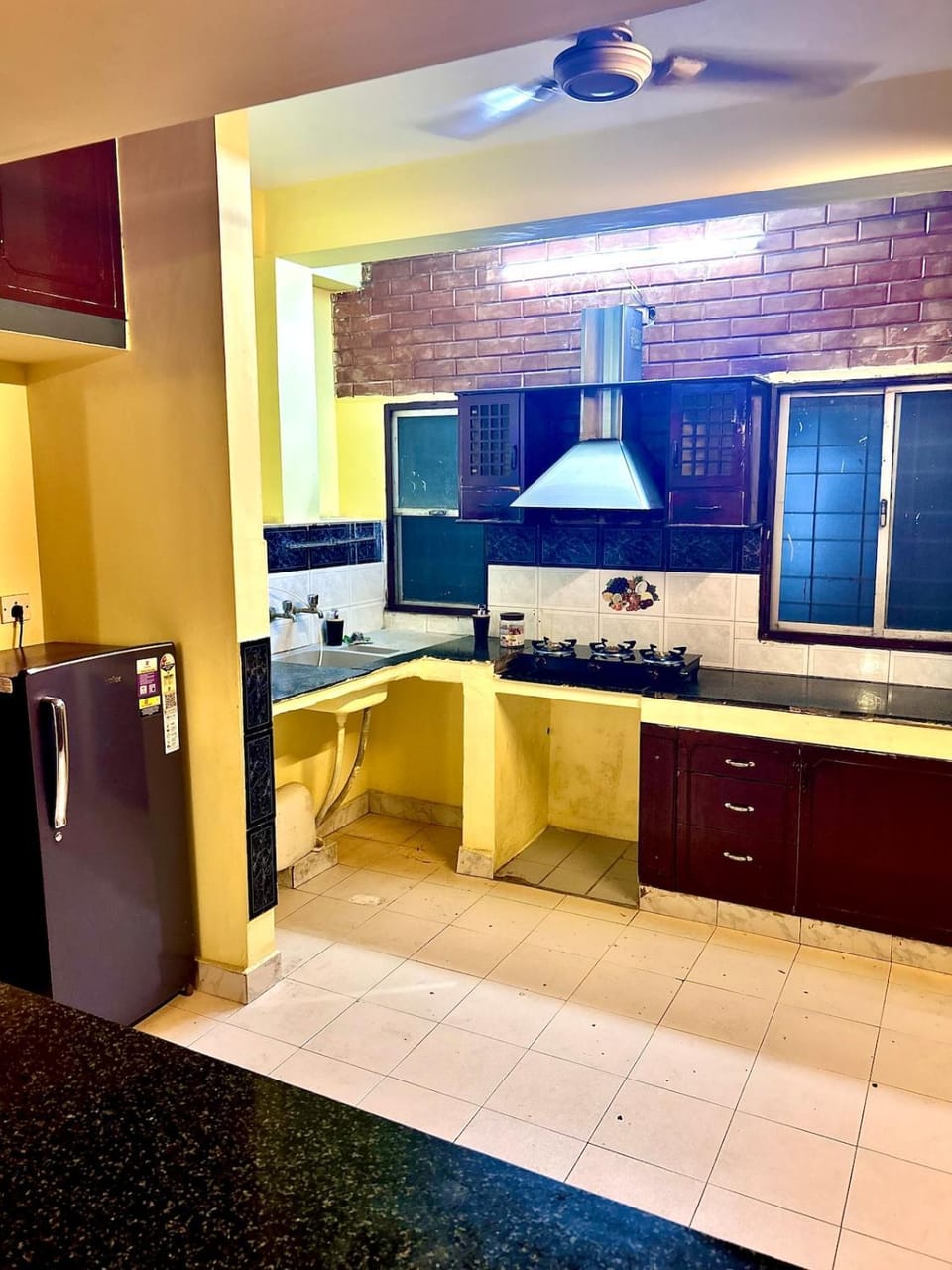 Vintage Penthouse with Private Terrace near Airport Apartment in Chennai