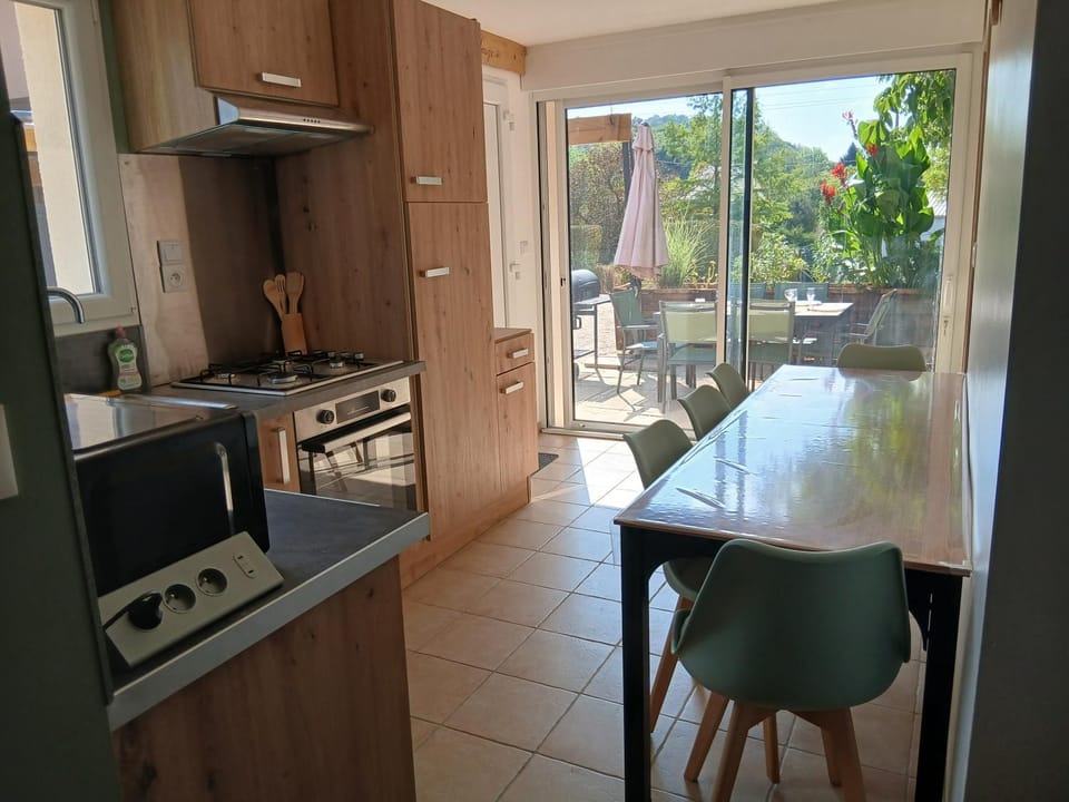Gîte de la Sauge, Jura, maison plain-pied House in Jura