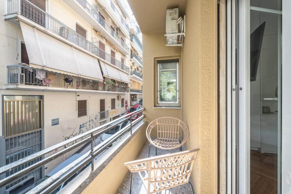 Modern 4BED 4BATH Apartment in Athens Apartment in Athens