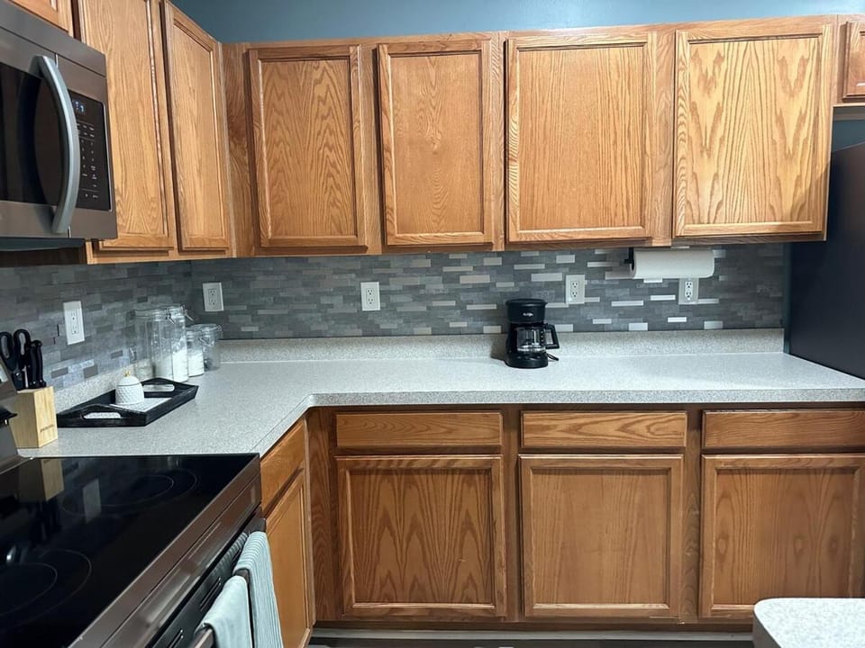 Modern Cozy Retreat Close to Downtown & Midtown House in Decatur