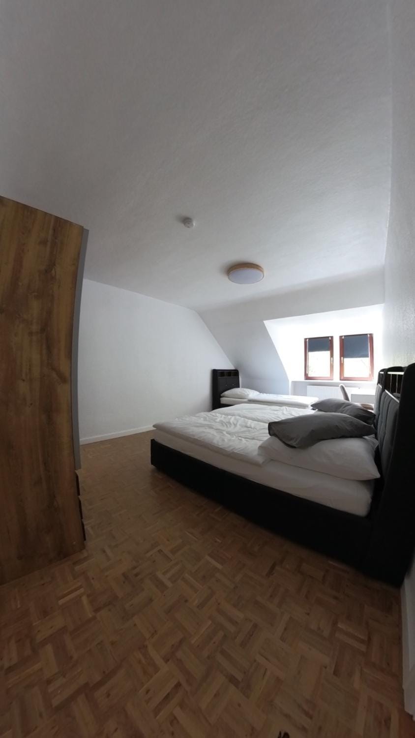 Gepflegte 3-Zimmer-Wohnung am Schloßparkbad-Mercedes Benz-Atlas Elektronik-Rheimetal Apartment in Bremen