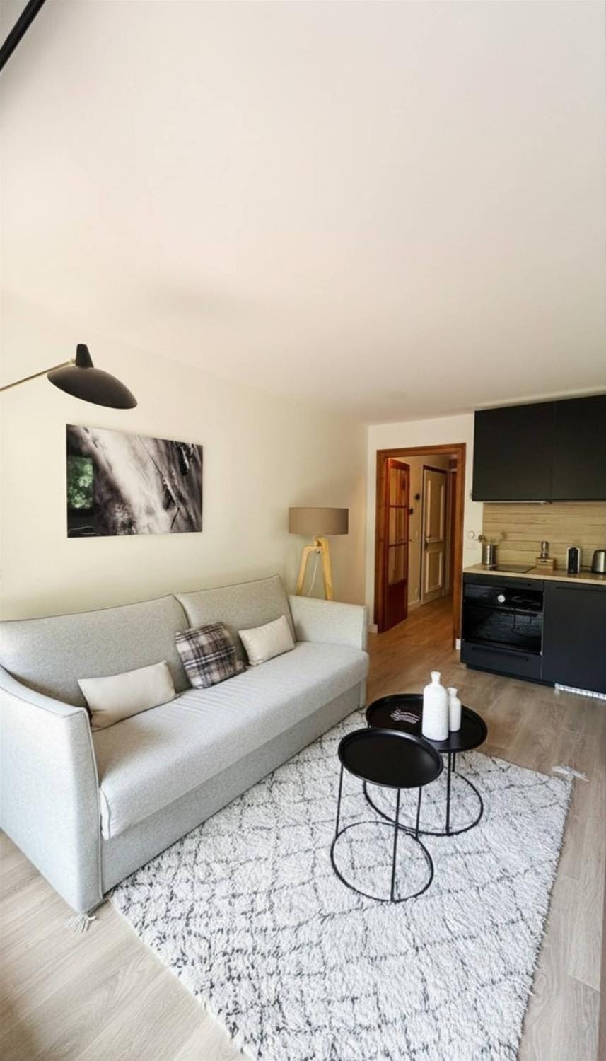 Apartment for 4 people Balcony Parking Close Apartment in Megève