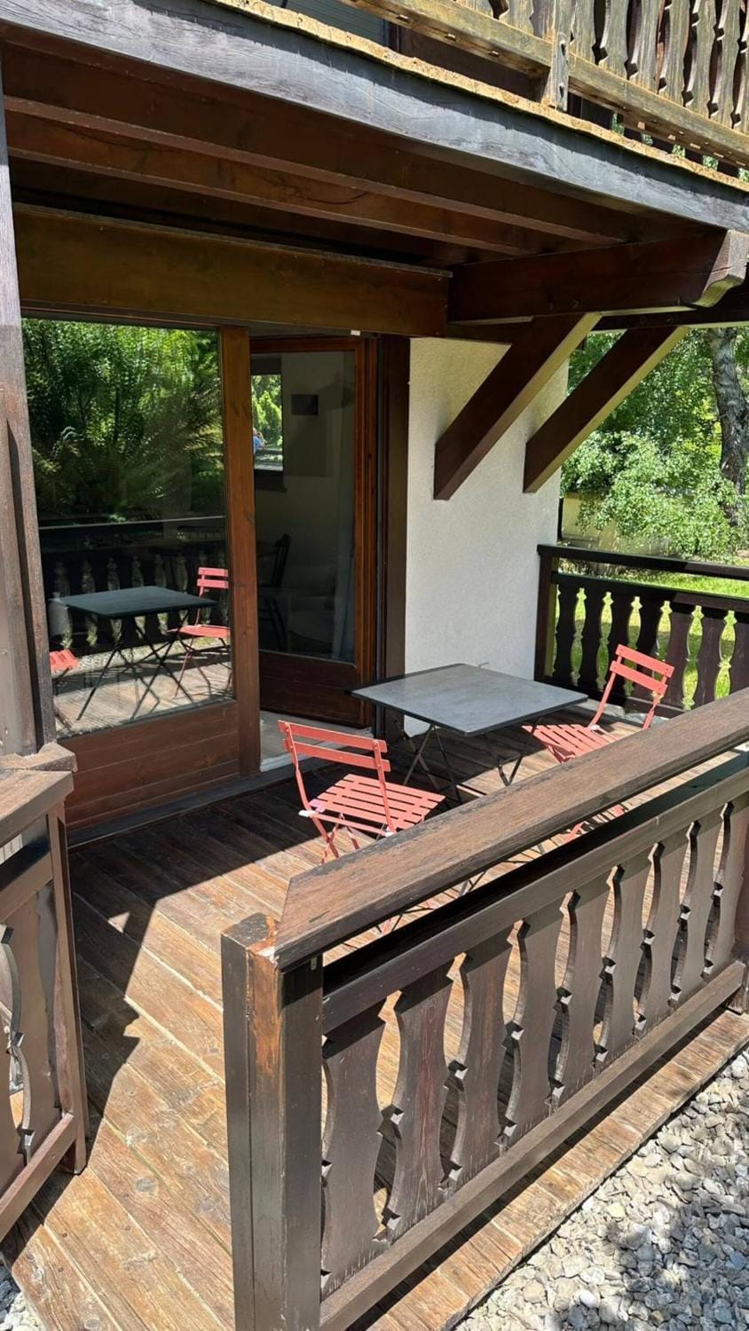 Apartment for 4 people Balcony Parking Close Apartment in Megève