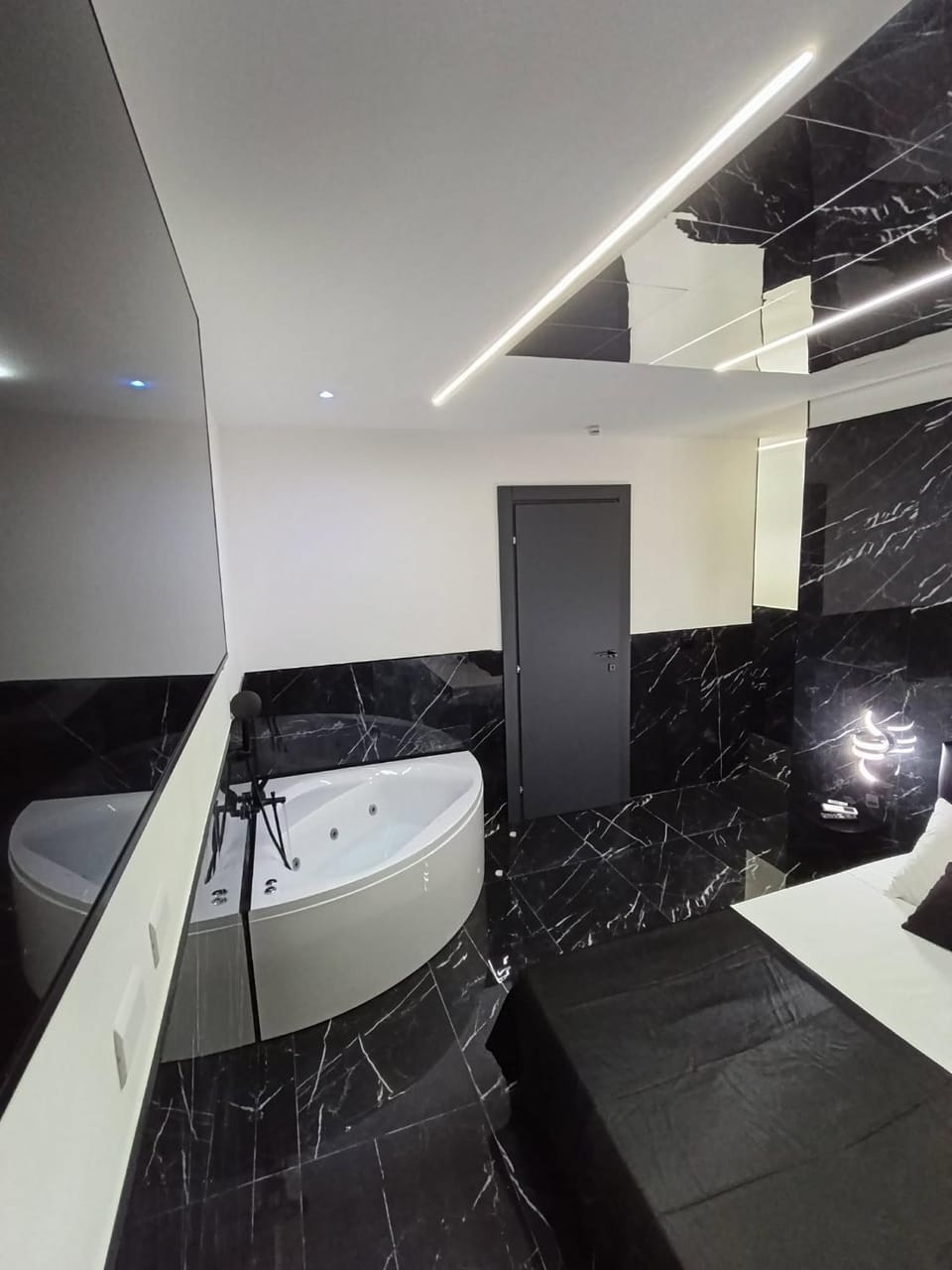 MSUITE SIRACUSA adults only Apartment in Syracuse