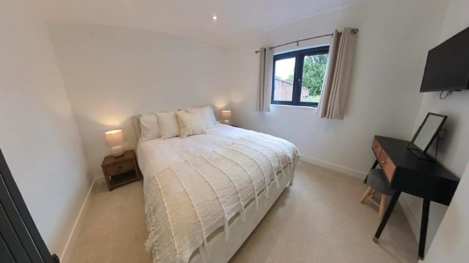 The Studio House Warminster, 4 miles from Longleat House in Warminster