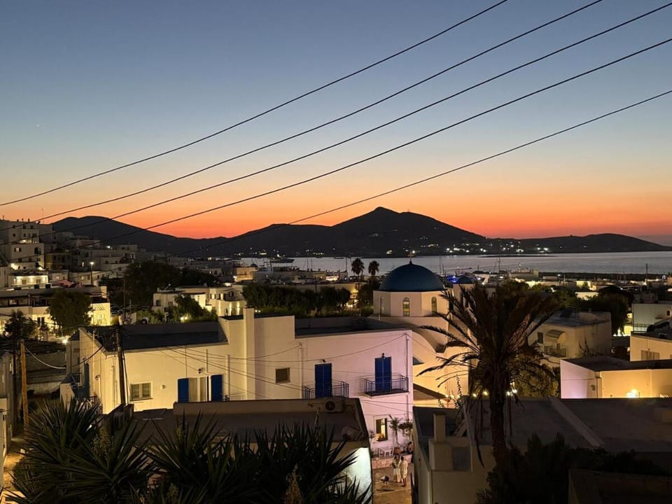 Renovated 100yo Cycladic Home in center of Naousa House in Naousa