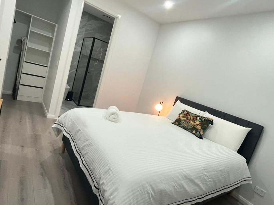 Boutique 4BR Haven - Wollert Family Home House in Melbourne