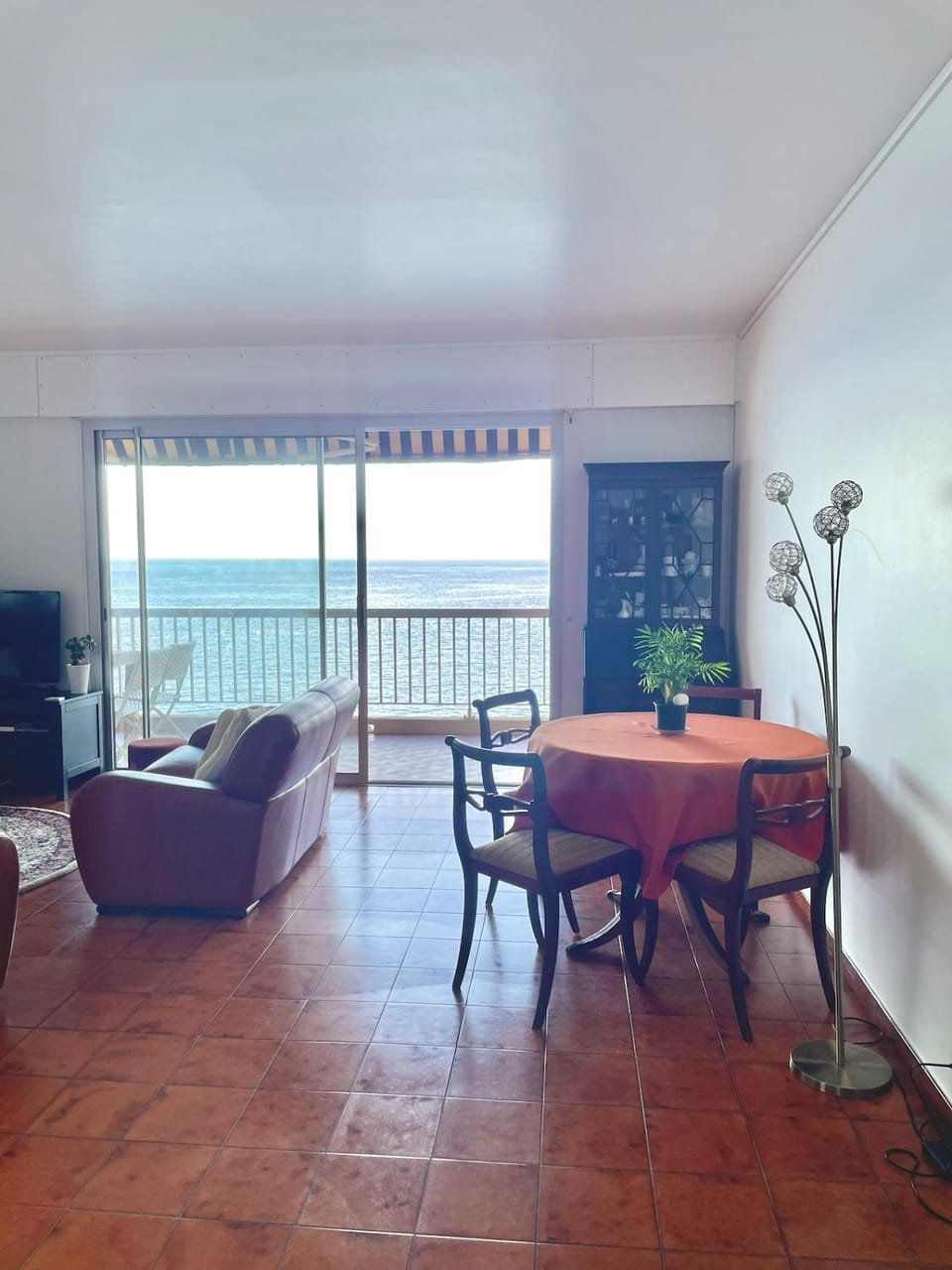 Charmant T3 face à la mer avec accès plage Bastia Apartment in Corsica