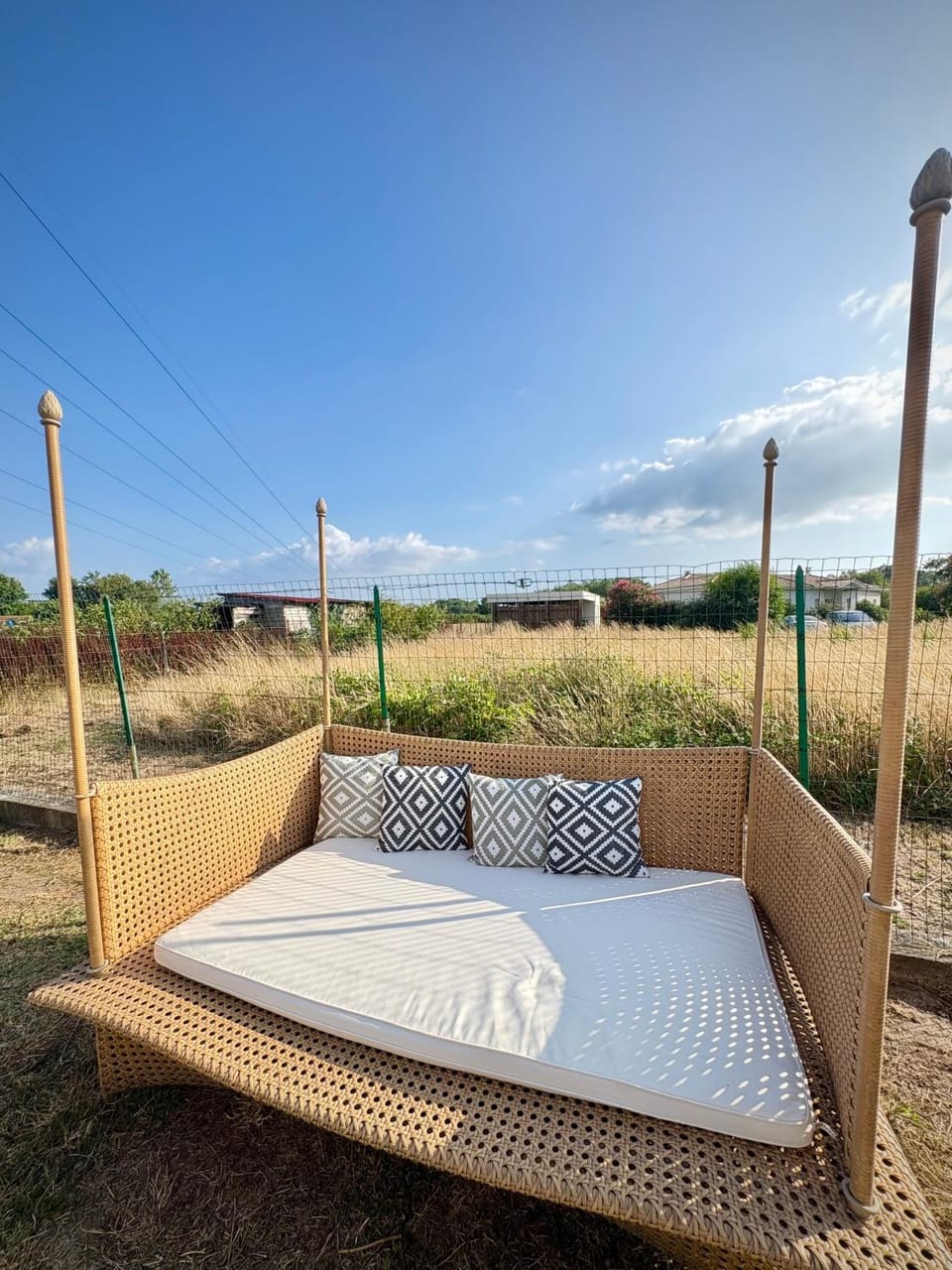 Patio, Bed, Natural landscape, Garden, Photo of the whole room, Garden view
