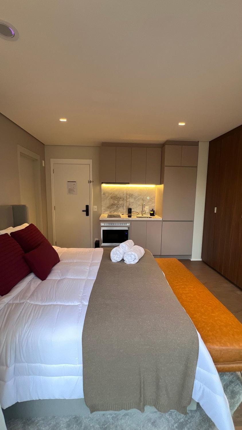 Ap Luxo Jardins c/ Garagem a 2 quadras da Paulista Apartment in Sao Paulo City