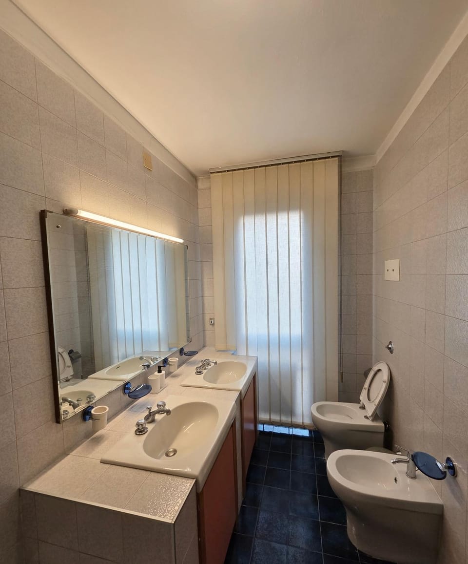 Toilet, Bathroom, bidet