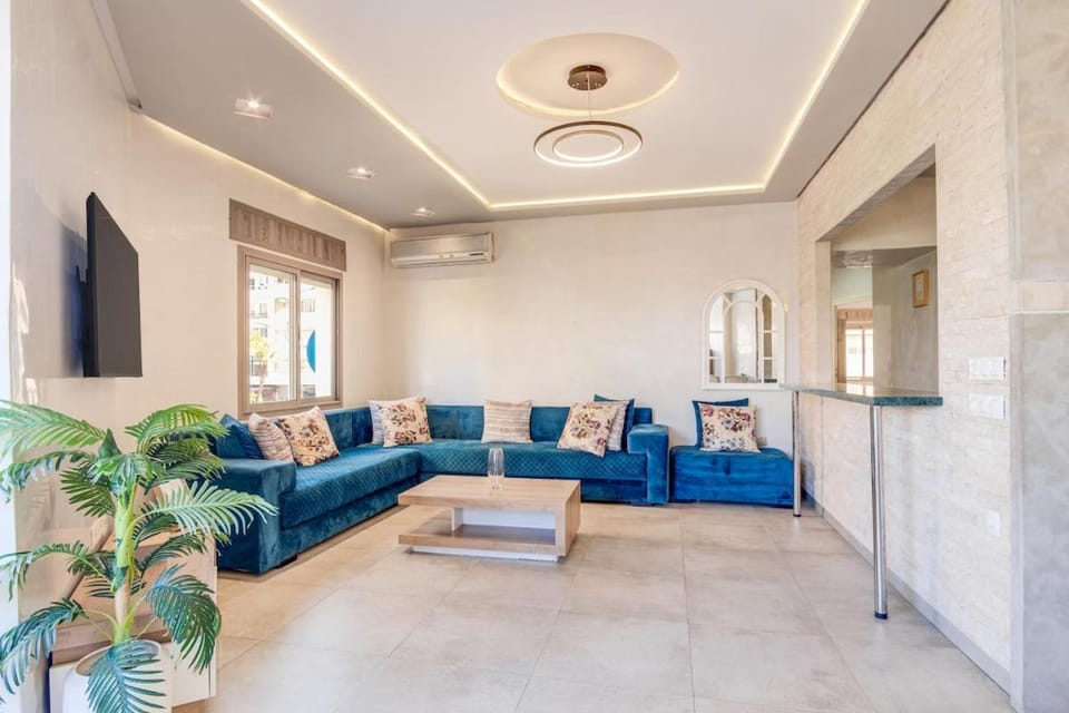 Grand Appartement Familial Centre Ville de Tanger Apartment in Tangier