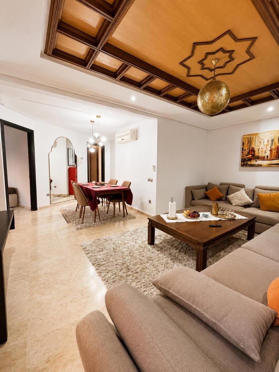 Living room, Seating area, Dining area