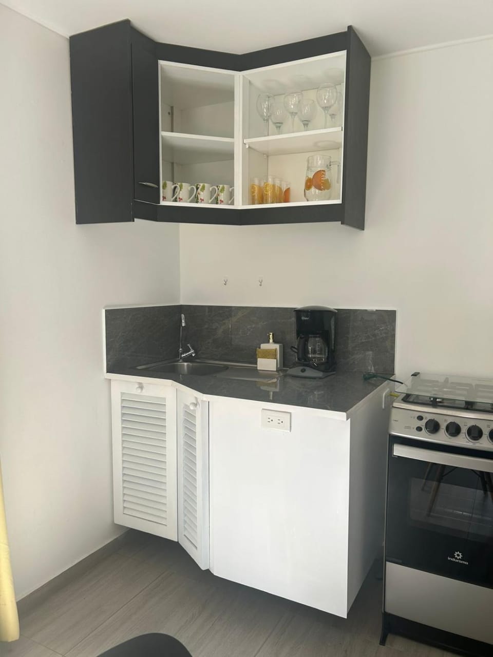 Suit en Urbanización Monteserrín Apartment in Quito