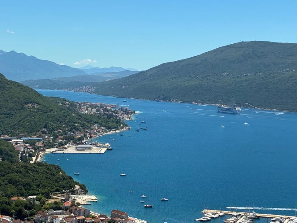 Apartman Zoro Apartment in Montenegro