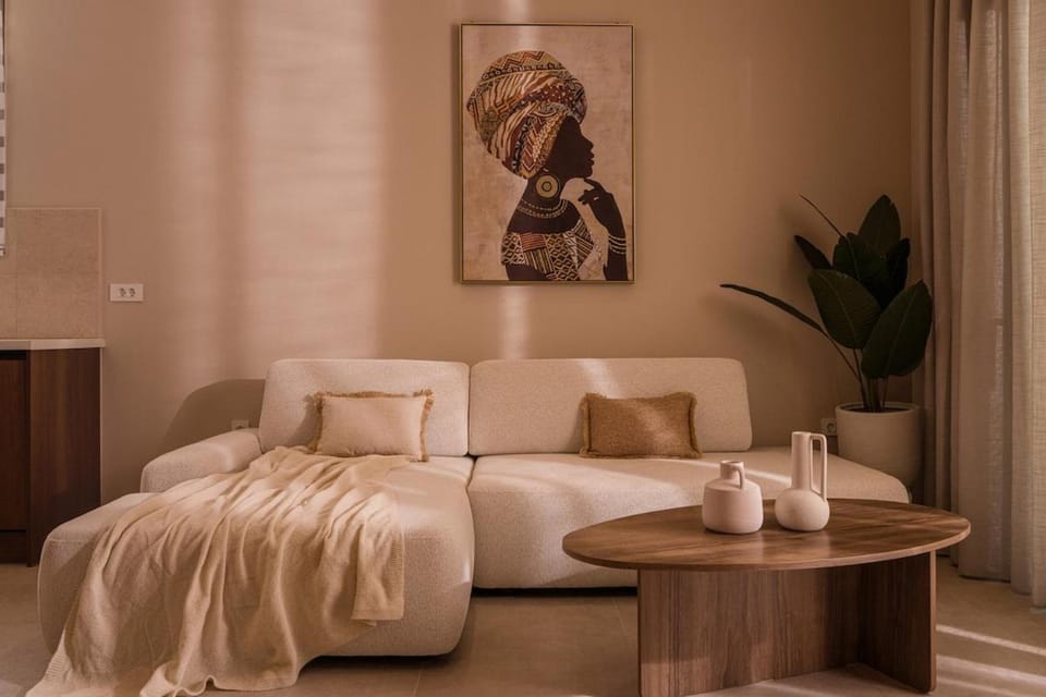 Living room, Photo of the whole room, Seating area