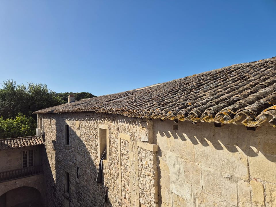 Appartement F4 au sein d'un domaine du 17e siècle rénové Apartment in Occitanie