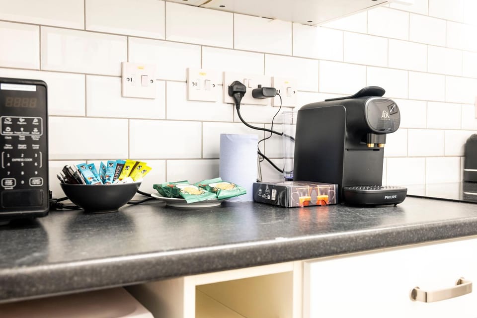 Garden 1 Bedroom Camden Apartment Apartment in London Borough of Islington