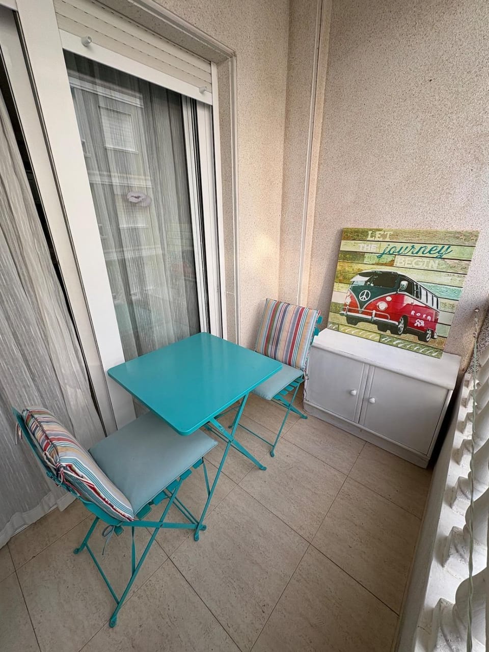 Sunny&Cozy Apartment, 6-Min Walk to Del Cura Beach Apartment in Torrevieja