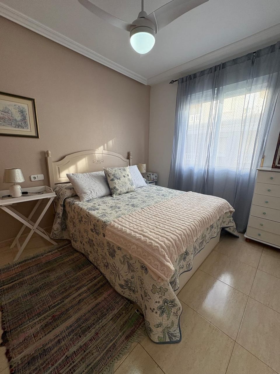 Sunny&Cozy Apartment, 6-Min Walk to Del Cura Beach Apartment in Torrevieja