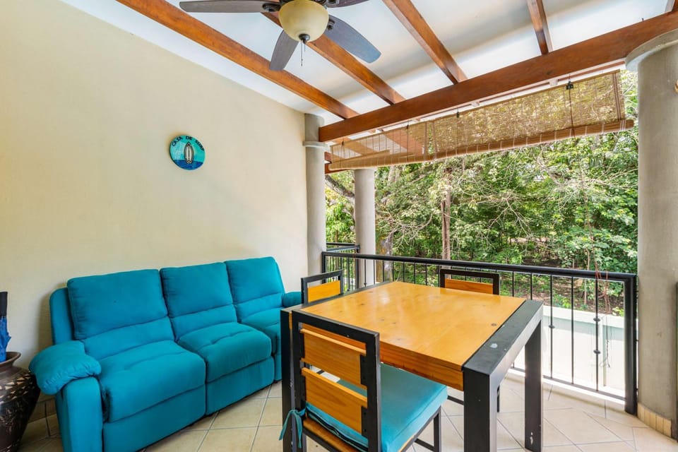 5 Min Walkable Beach, Pool, Relax & Slow Down House in Guanacaste Province