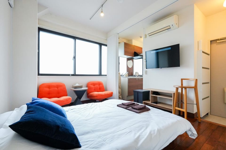 Bed, TV and multimedia, Photo of the whole room, Bedroom, air conditioner
