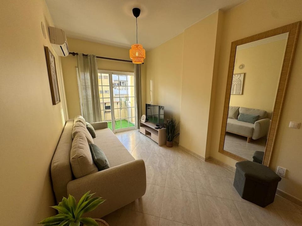 Carvoeiro Getaway - Walk to Beach in 5 Min Apartment in Carvoeiro