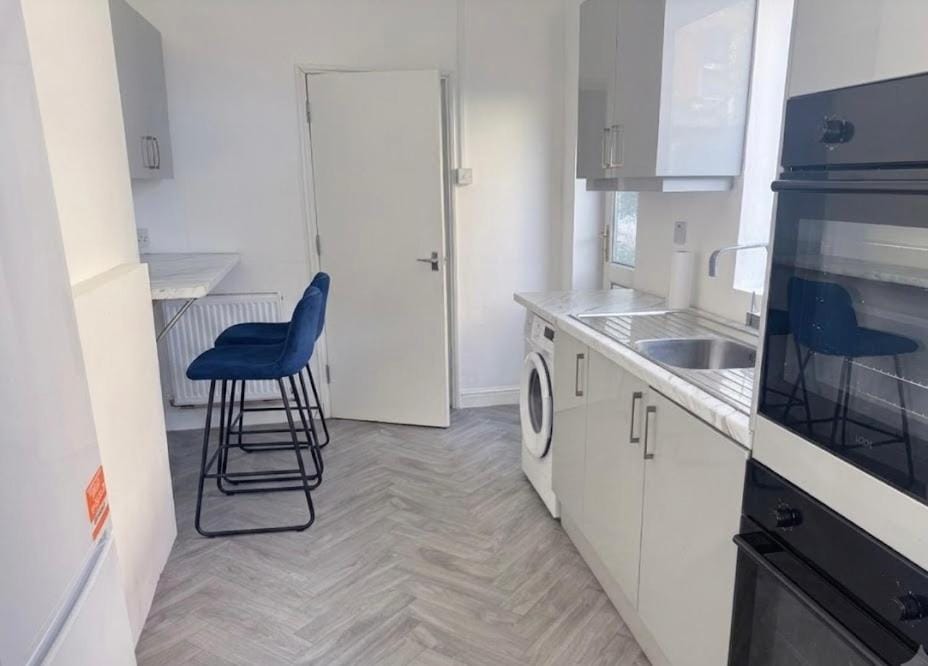 Borough Retreat 5BR Home Apartment in Middlesbrough