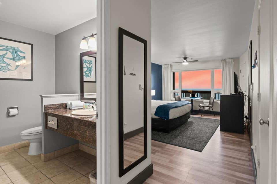 Bathroom, Bedroom