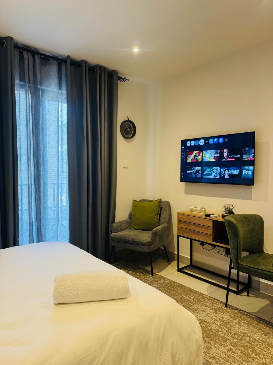 TV and multimedia, Living room, Seating area