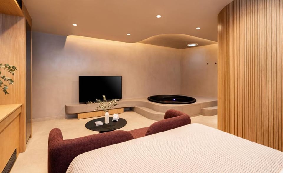 Terra Suite Apartment in South Athens