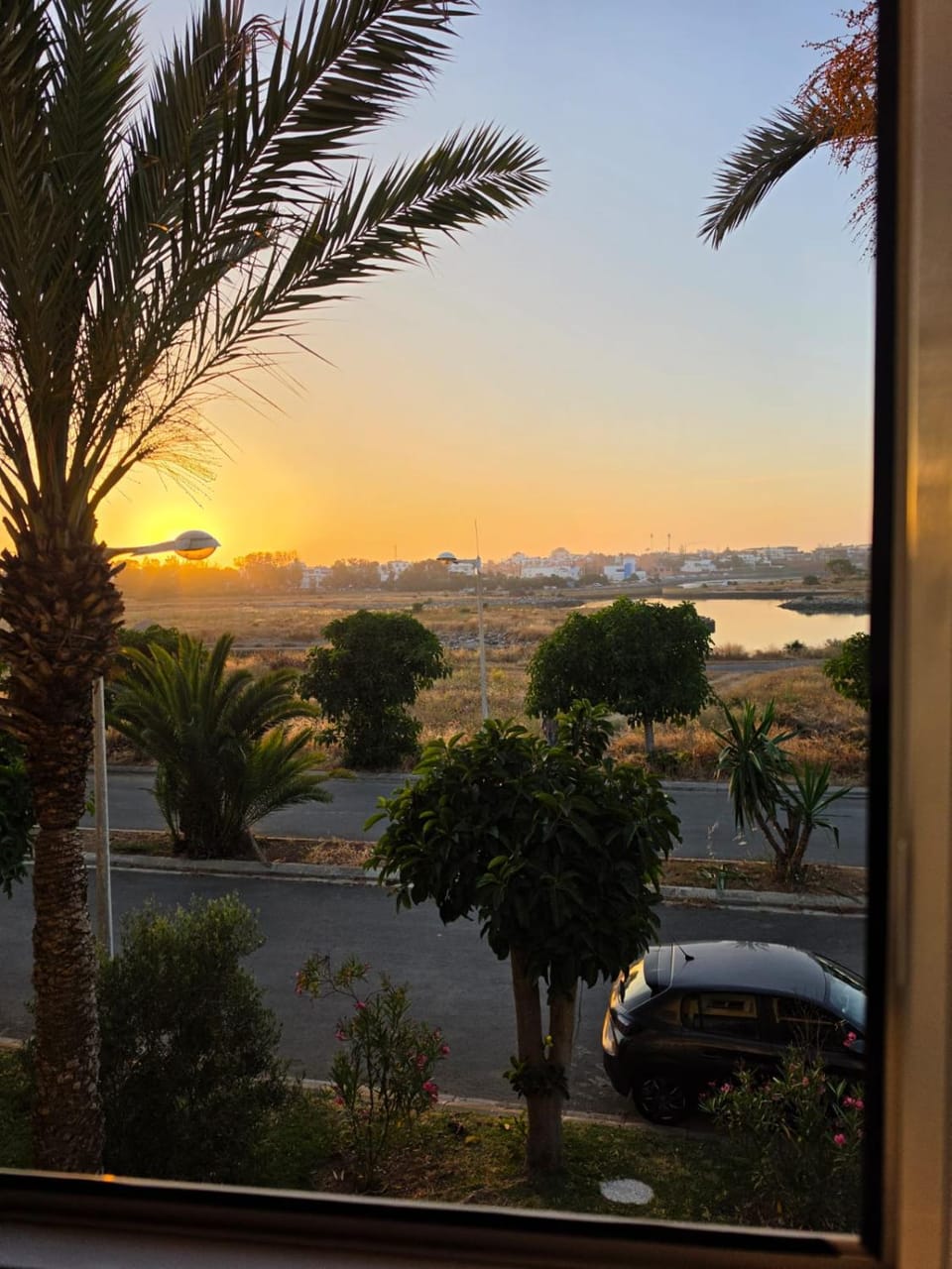 Day, Natural landscape, Garden, Garden view, Garden view, Lake view, Lake view, Street view, Street view, Sunrise, Sunset, Parking