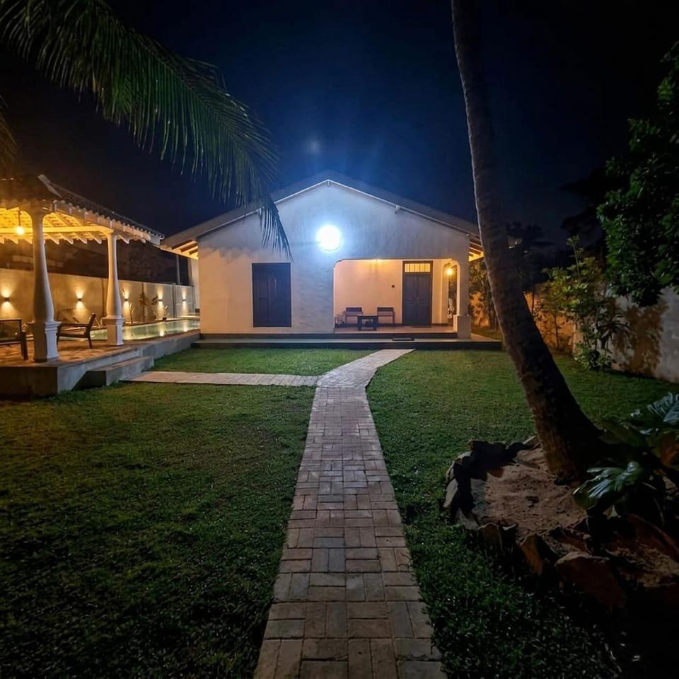 Property building, Garden