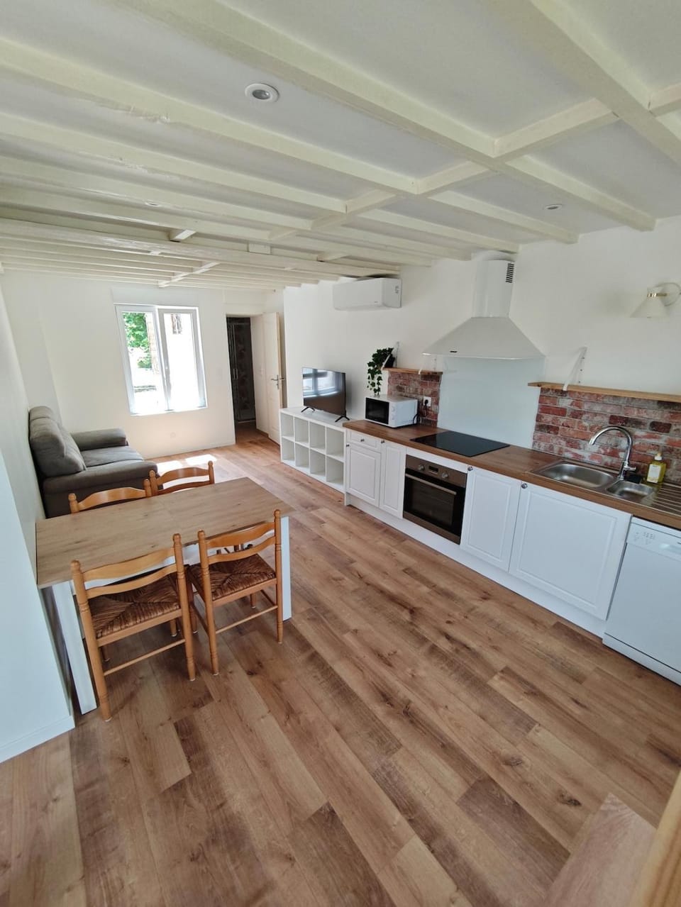 La Maisonette House in Normandy