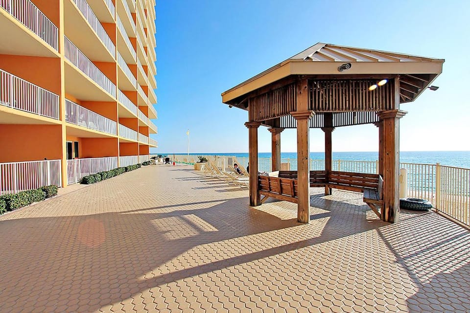 Treasure Island 2202 by Emerald Coast Retreats Apartment in Lower Grand Lagoon