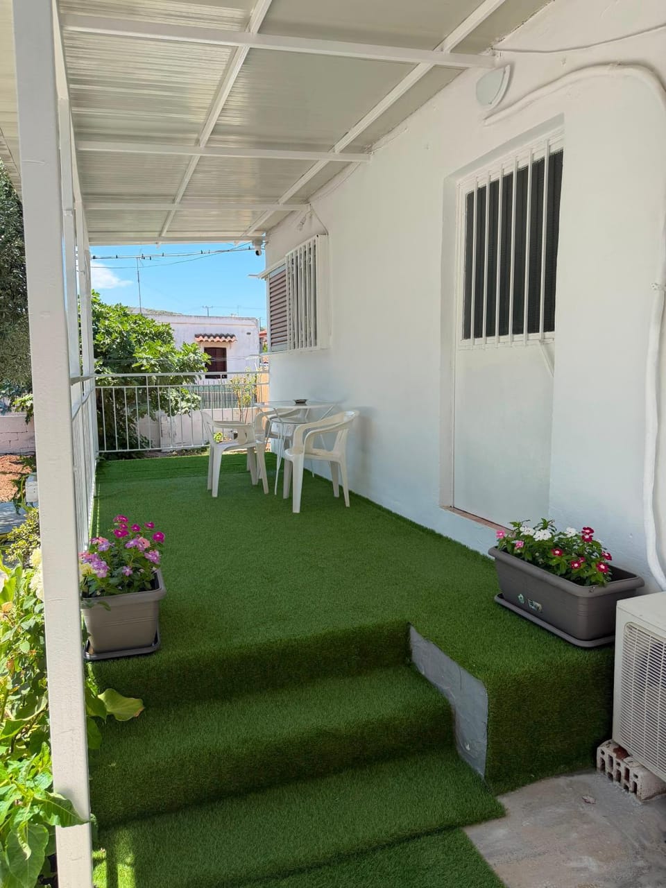 Airport Near The Beach House Apartment in East Attica Regional Unit, Greece