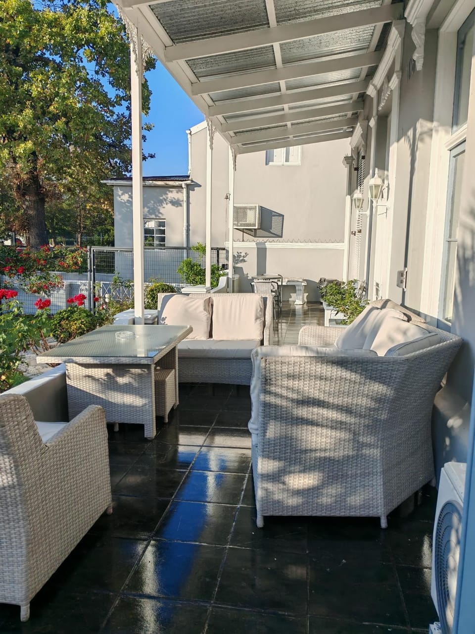 LaDamon 4 Bed and Breakfast in Cape Town
