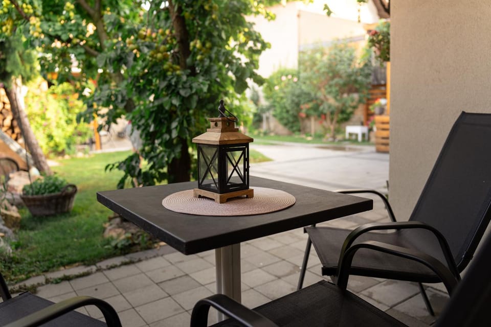 Property building, Garden, Garden, View (from property/room), View (from property/room), Garden view, Garden view
