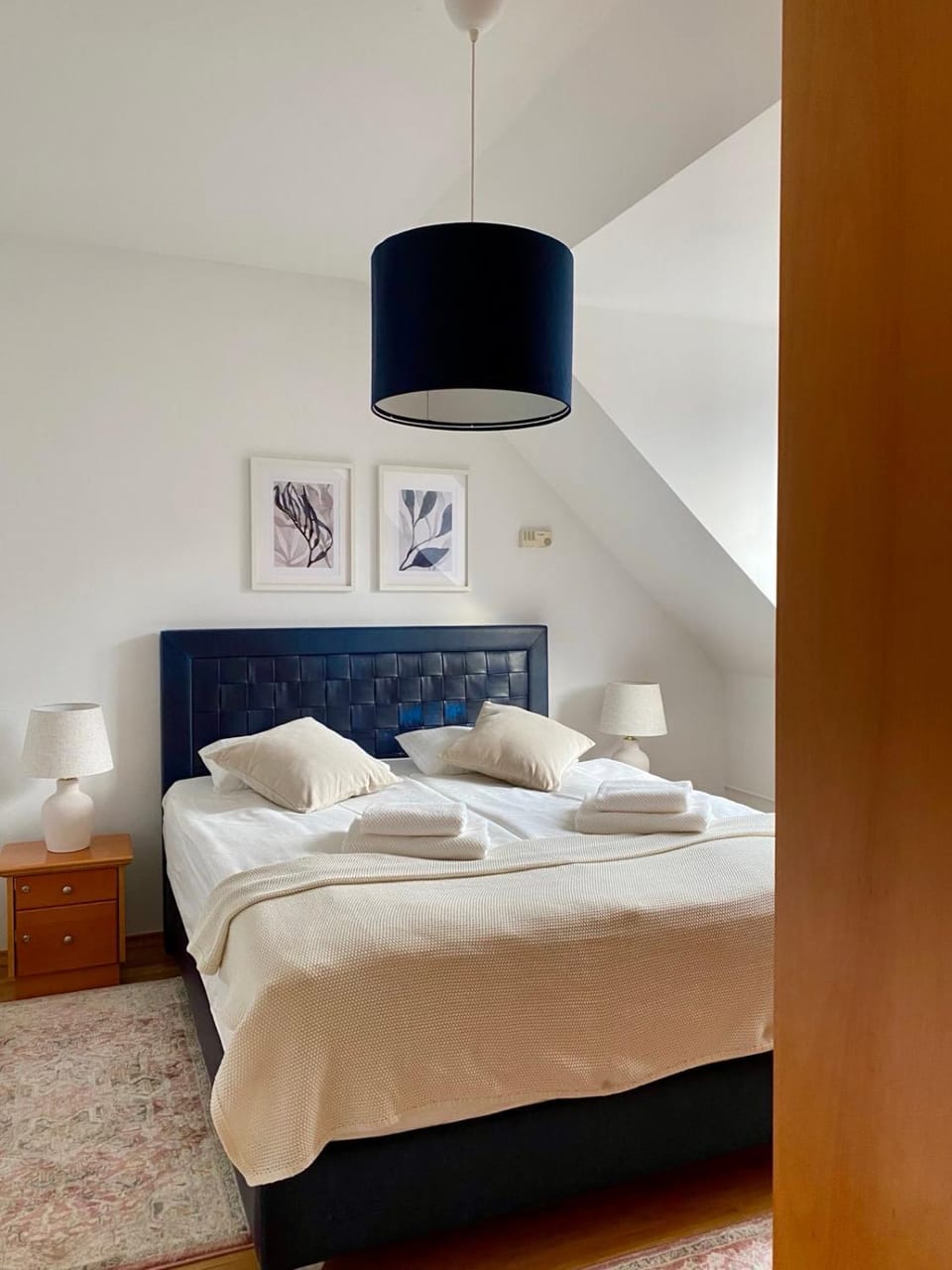 Lake Veronika Apartment in Bled