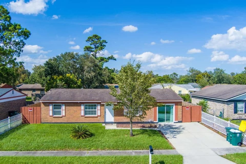 Hardwick Haven - Team Joseph Ellen House in Jacksonville