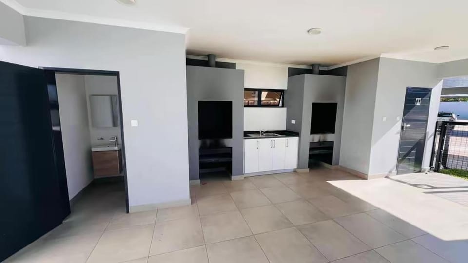 BBQ facilities, Swimming pool