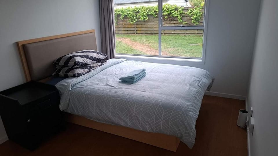 2-bedroom small flat Apartment in Auckland
