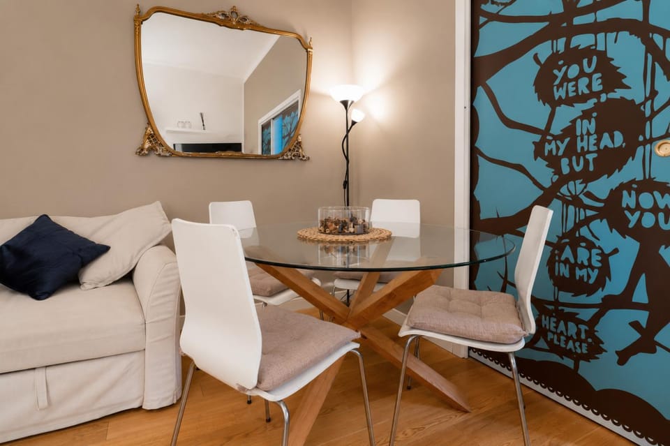 Design Flat Milano Sarpi Metro Duomo Chinatown Apartment in Milan